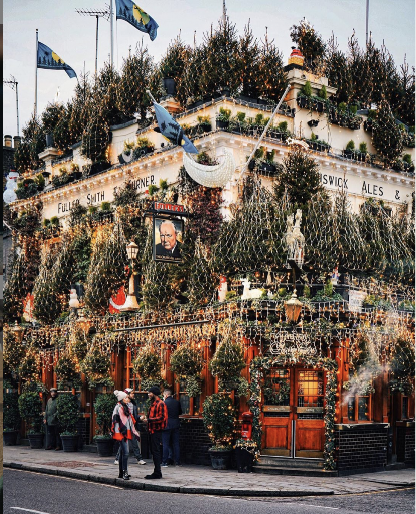 Churchill Arms Christmas