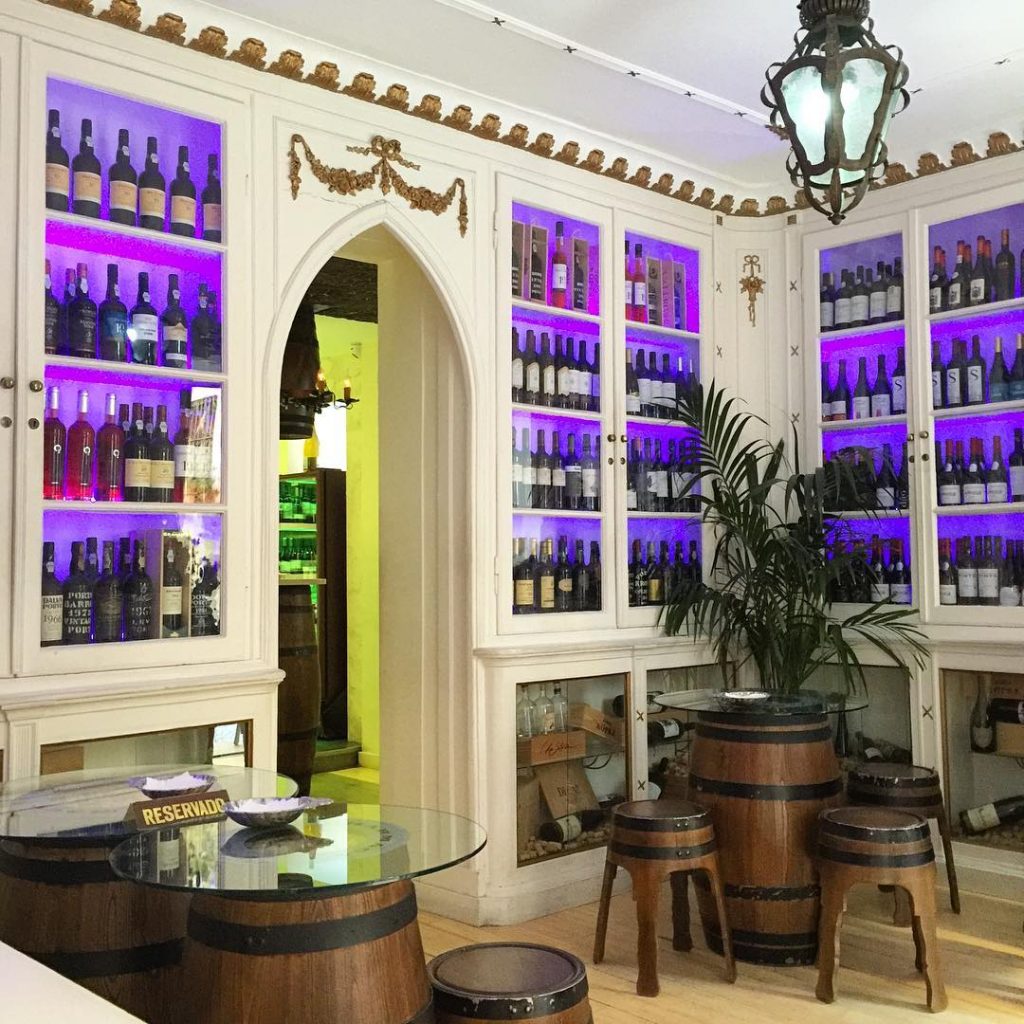 The Old Pharmacy, Lisbon Best Bars: Wine
