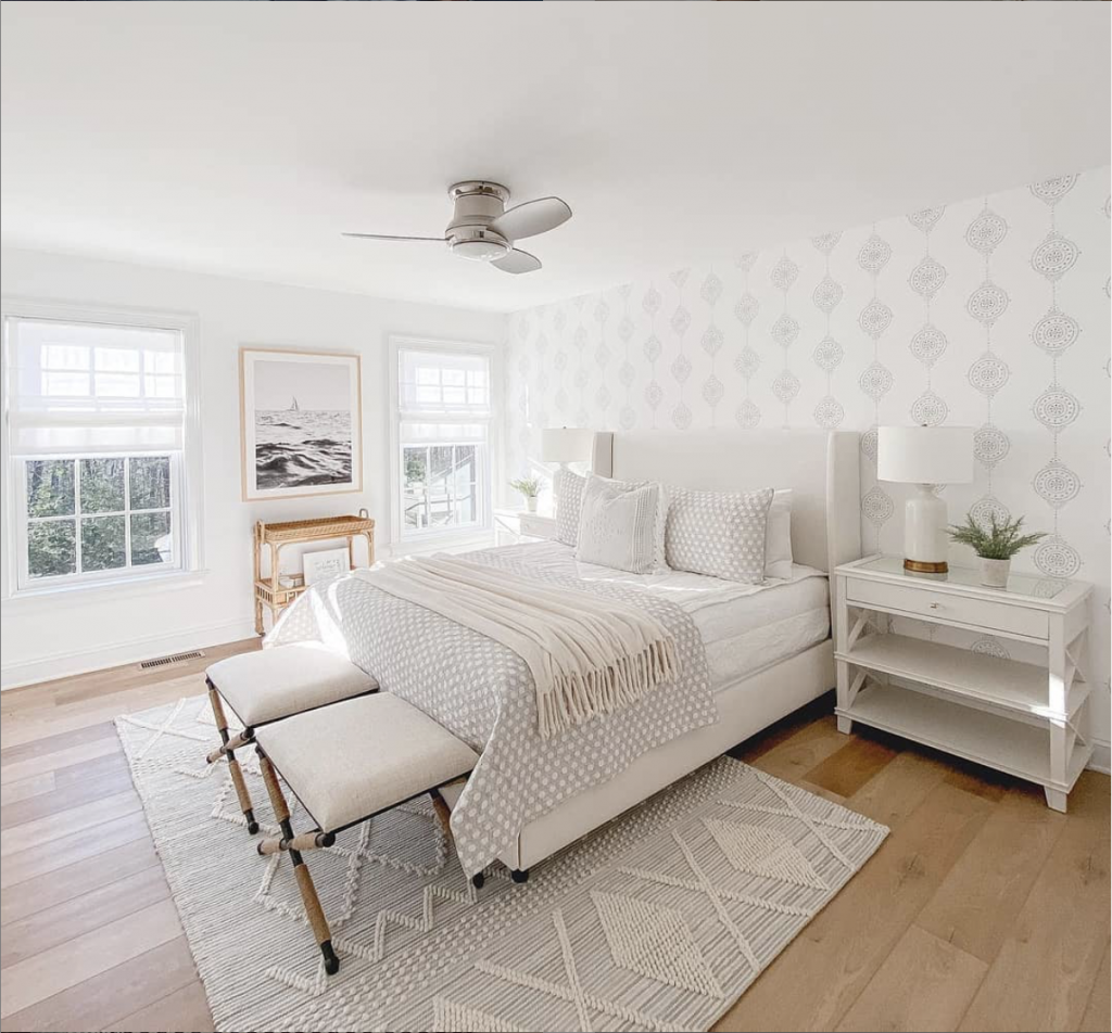 Monochromatic Bedrooms: White
