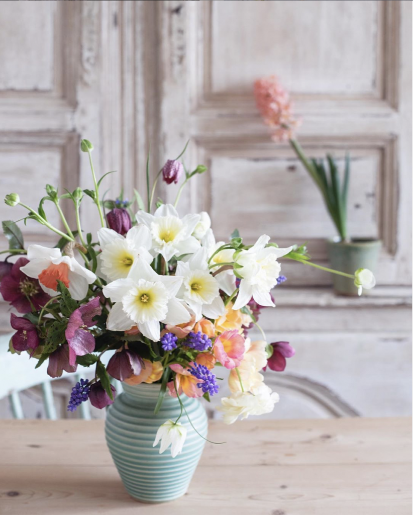 Colourful Tablescapes Centrepiece