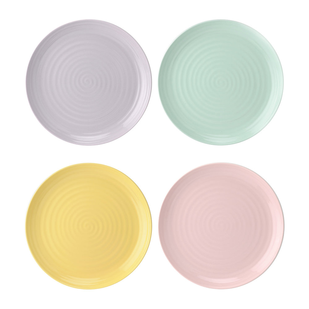 Colourful Tablescaqpes: Sophie Conran's Coupe Plate
